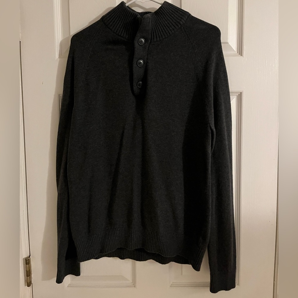 Dark Grey Banana Republic Sweater - M